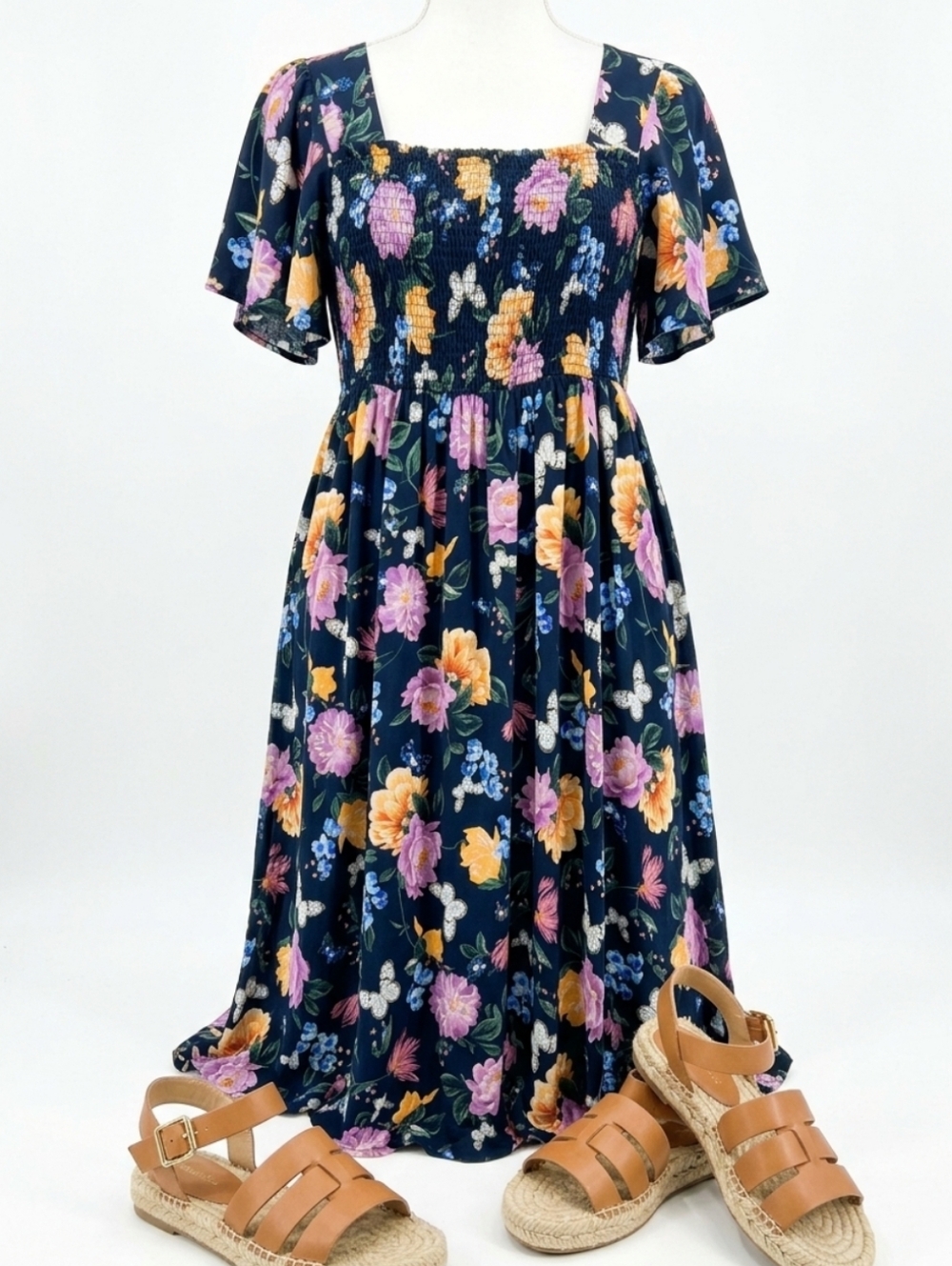 torrid Sz. 0 (med./large) Navy Floral Smocked Square-Neck Midi Dress cute